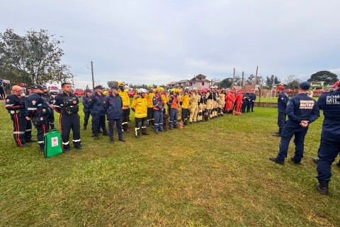 Simulado histórico reúne bombeiros do Sul em Arroio do Meio