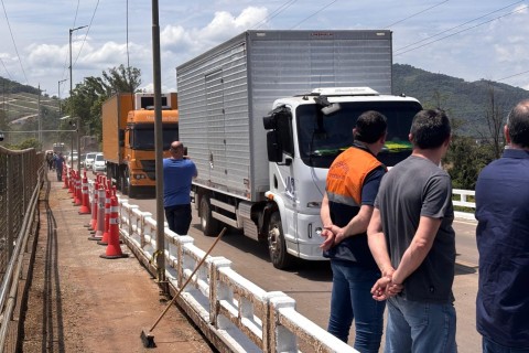 Após três meses, EGR faz liberação total de ponte do rio Guaporé