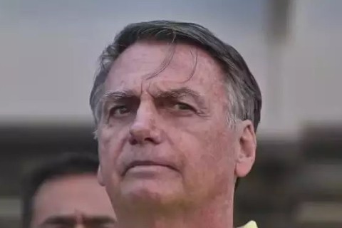 Imprensa internacional repercute suposto plano de Bolsonaro de pedir asilo político à Argentina