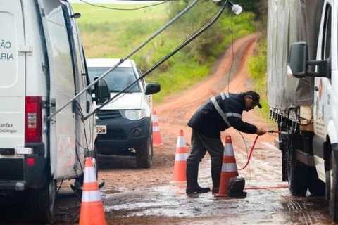 Sete barreiras sanitárias garantem isolamento de foco de gripe aviária em Montenegro