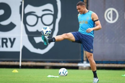 Grêmio recebe o Vasco em busca de tranquilidade no Brasileirão