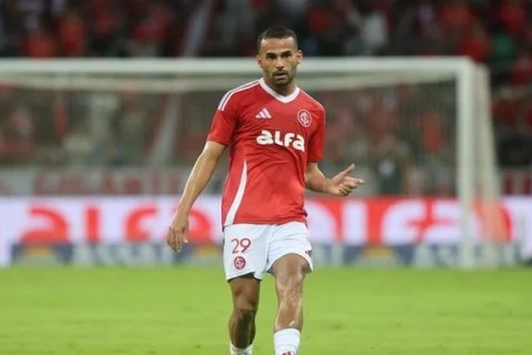 Thiago Maia: de quase fora do Inter à solução para Roger Machado