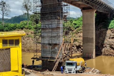 Recuperação de pilar da ponte entre Encantado e Muçum entra na etapa final