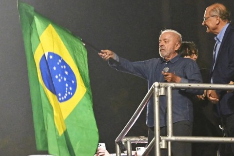 Presidentes de direita na América do Sul deixam divergências de lado e parabenizam Lula; confira as reações