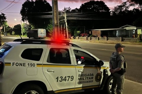 Crianças são encontradas sozinhas em apartamento em Lajeado