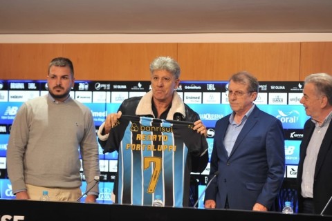 Renato proíbe vaias da torcida e faz projeção para o Grêmio não ser rebaixado: “Cinco vitórias”