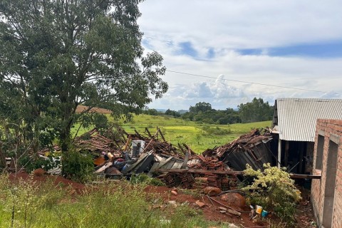 Temporal atinge 70 residências em Estrela e município vai decretar situação de emergência, não de calamidade