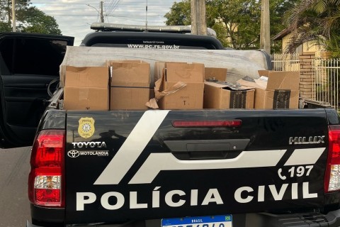 Polícia apreende fuzil e prende homem em operação contra o tráfico