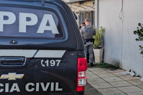 Criminosos rendem vigilante e furtam caminhão e bobinas de fios em obra da RGE