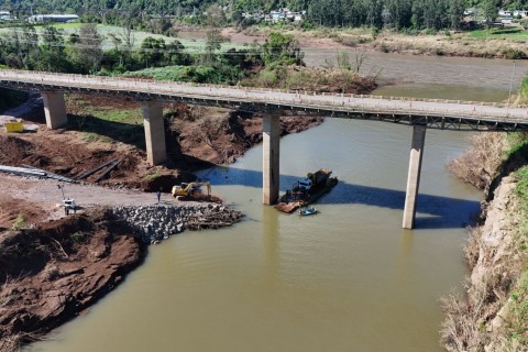 EGR projeta liberar ponte da Barra do Guaporé para veículos de passeio e pedestres entre domingo e segunda-feira