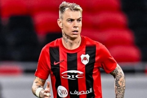 Grêmio desiste da contratação de Roger Guedes, do Al Rayyan