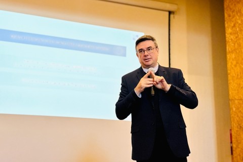 Amsol reúne técnicos e aborda previdência dos servidores públicos