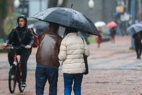 Três municípios registram danos por conta da chuva que atinge o Rio Grande do Sul