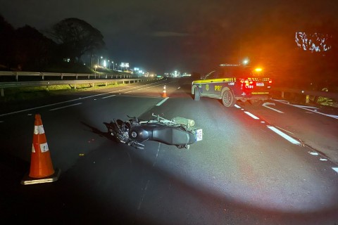 Pedestre morre atropelado por moto na BR-386, em Estrela