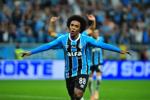 Willian celebra retorno aos gramados com vitória sobre o Palmeiras: “Pude ajudar o Grêmio”