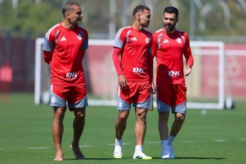 Inter antecipa direitos de imagem e coloca pagamentos do elenco em dia