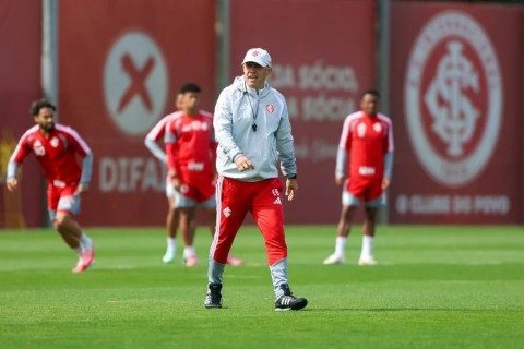 Eduardo Baptista precisa repetir arrancadas recentes para salvar o Inter