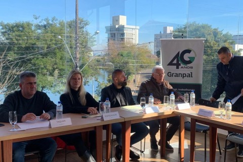 Taquari recebe prefeitos da Granpal