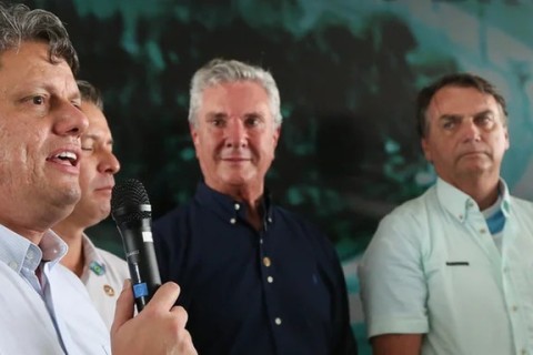 Bolsonaro indica Tarcísio e mais 14 testemunhas em processo no STF