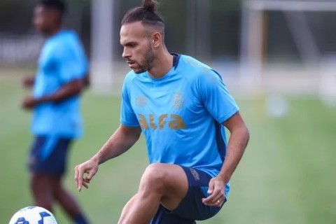 Grêmio deverá ter o retorno de dois atacantes para enfrentar o Vasco